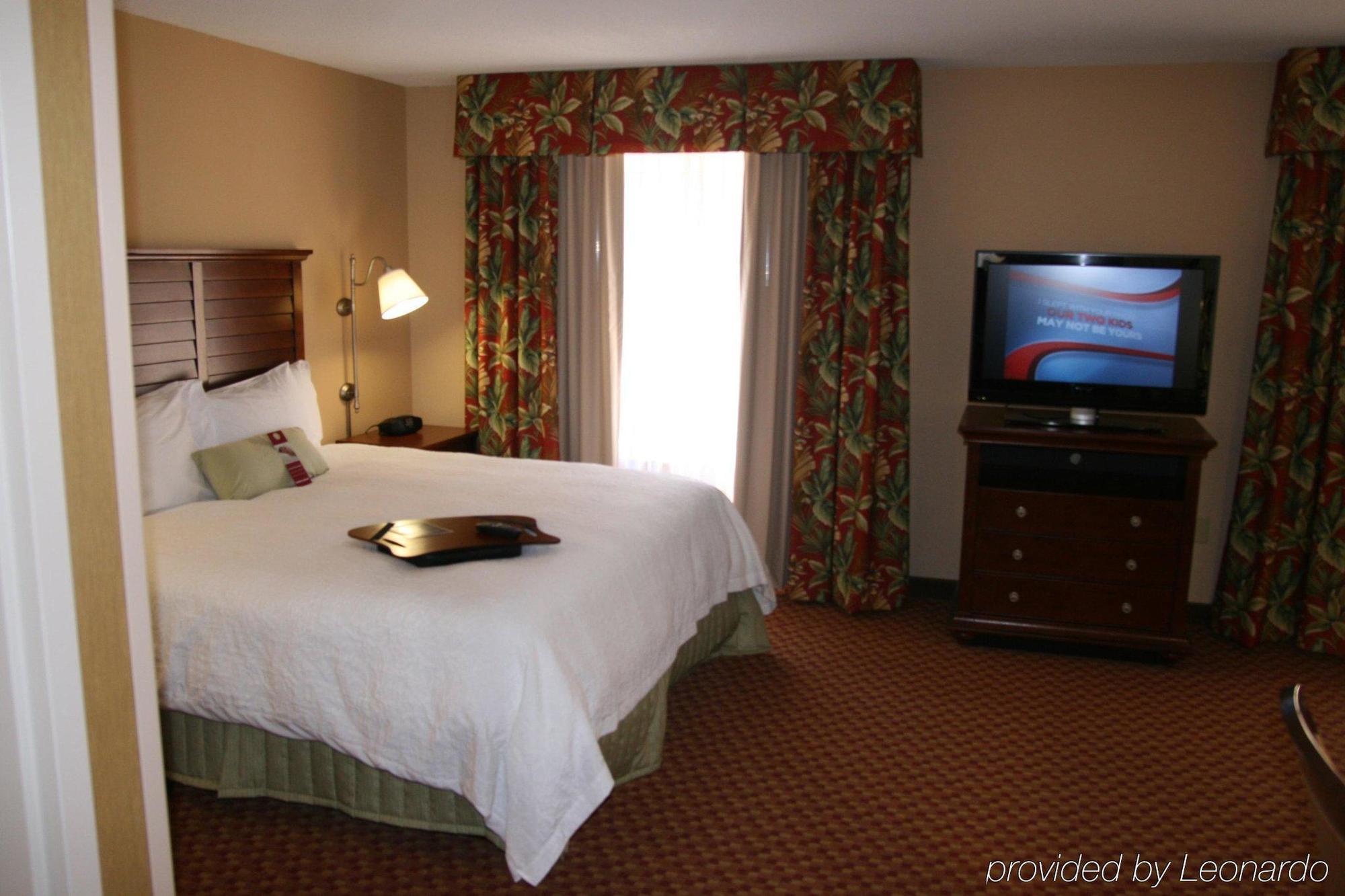 Hampton Inn & Suites Florence-North/I-95 Zimmer foto